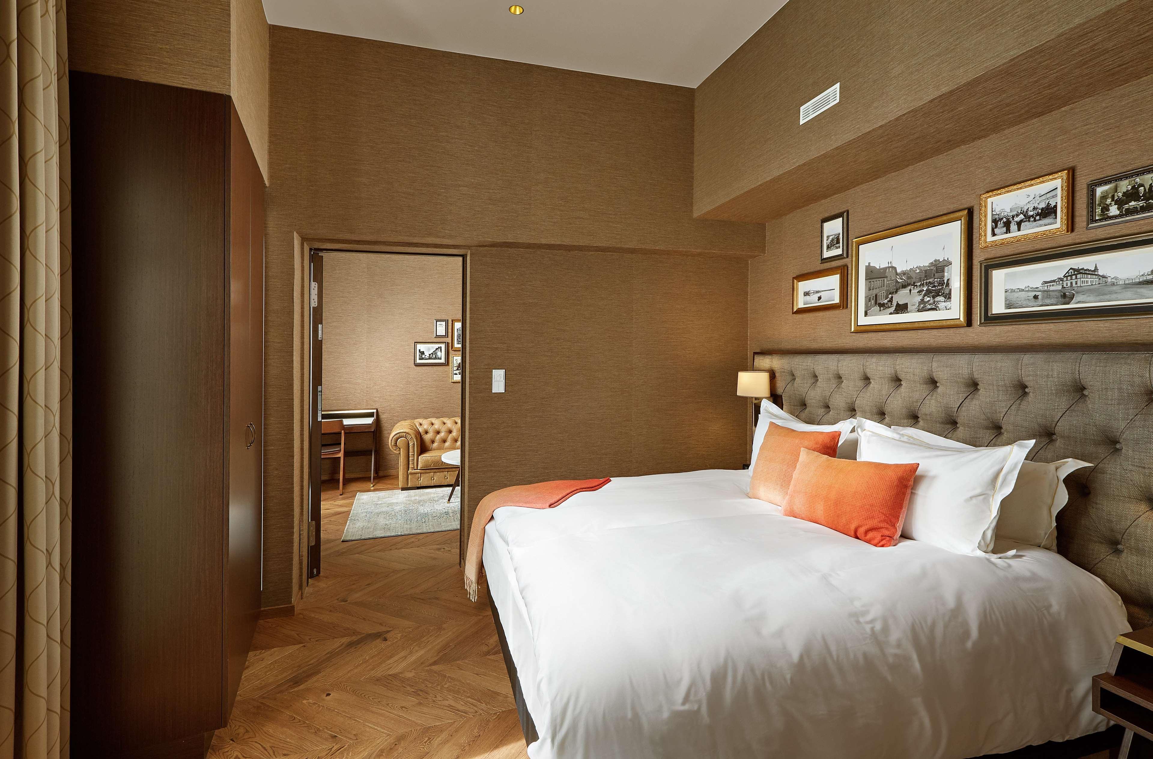 Konsulat Hotel, Curio Collection By Hilton Reikiavik